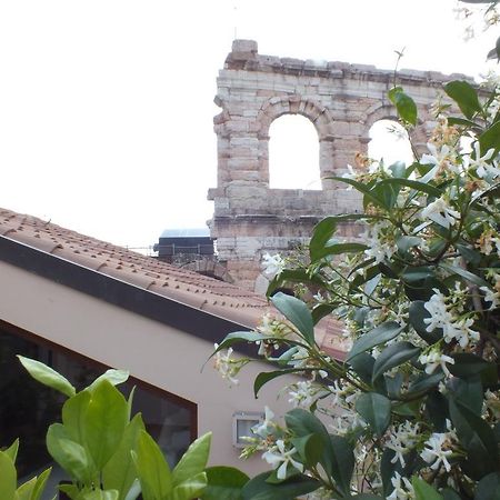 Apartmán La Terrazza Sull'Arena Verona Pokoj fotografie