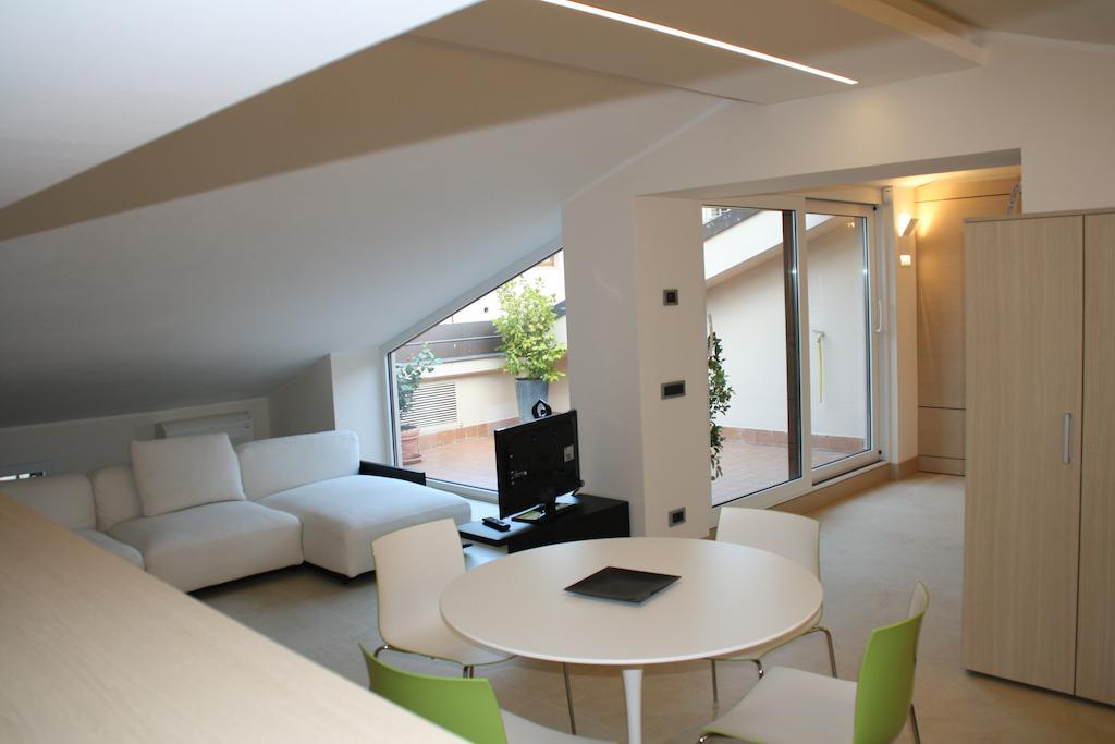 Apartmán La Terrazza Sull'Arena Verona Pokoj fotografie